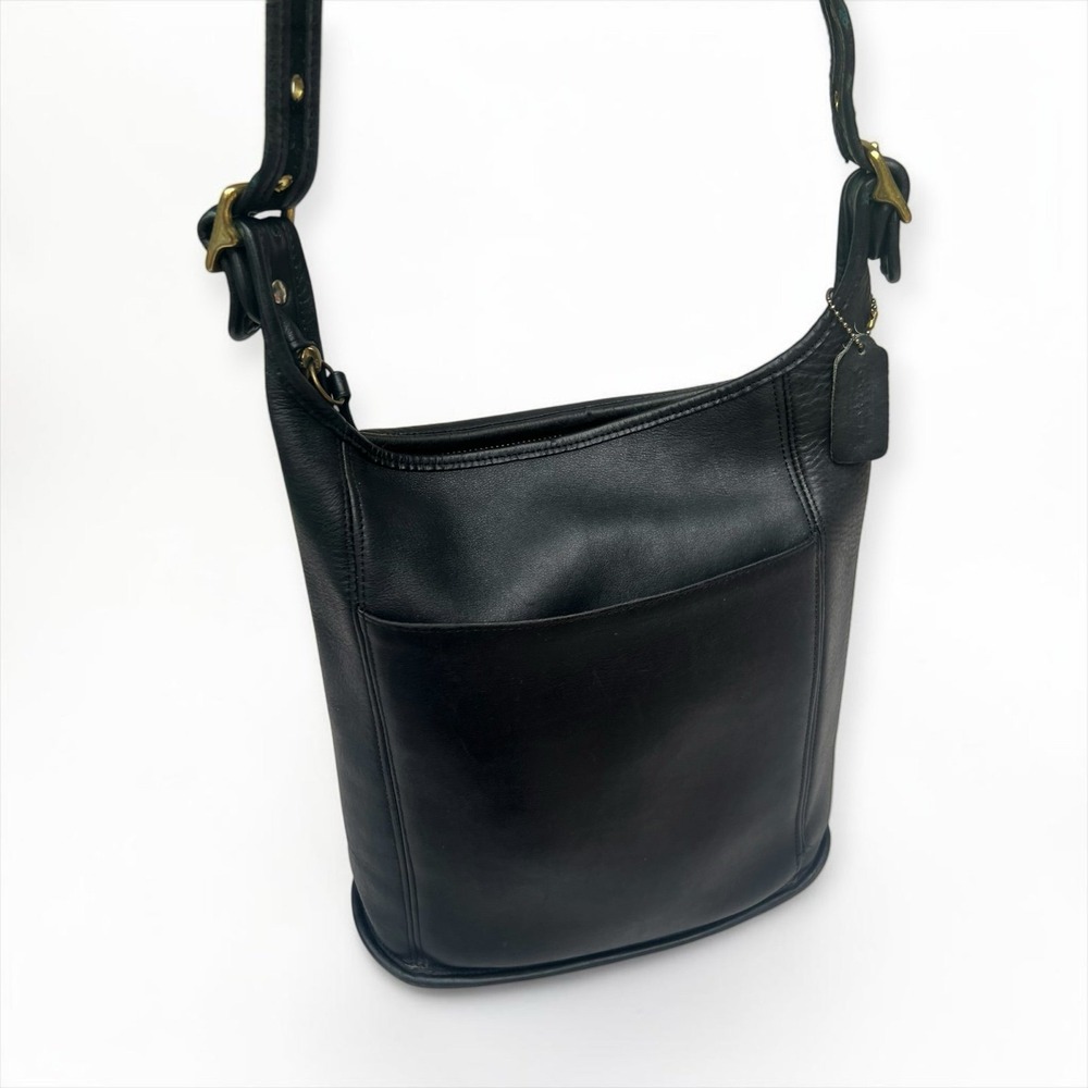 Vintage Coach 9060 Black Leather Shoulder Bag Bucket Purse Brass